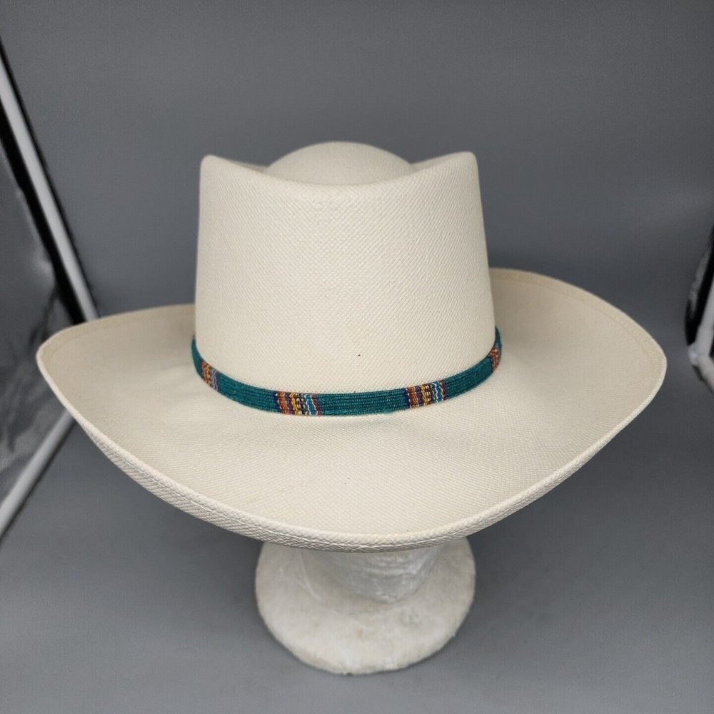 WRANGLER Straw Western Hat W/ Leather Band Sz. 6 7/8 Women’s  White
